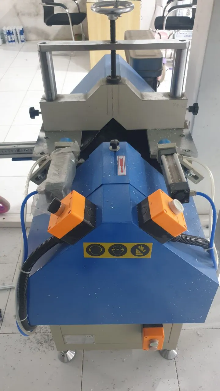 Mesin V di MitraJaya uPVC