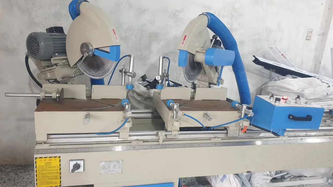 Mesin Potong di MitraJaya uPVC